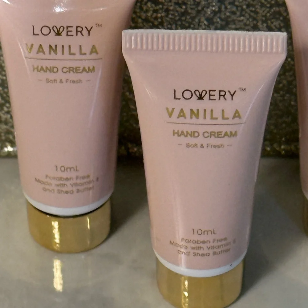 5 for $25 item 🌺 Mini Lovery Vanilla Hand Cream x3